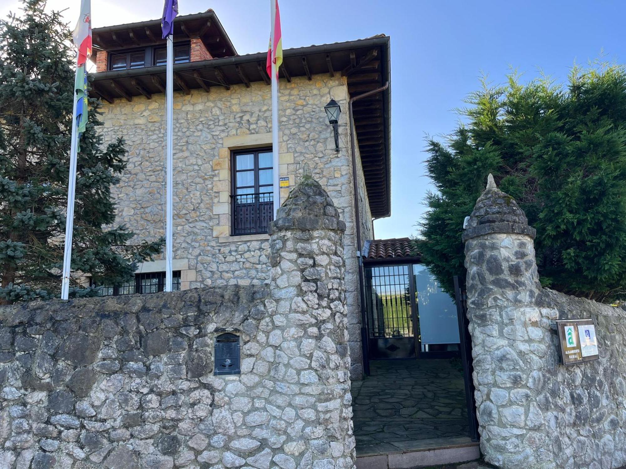 Posada San Tirso Toñanes Εξωτερικό φωτογραφία