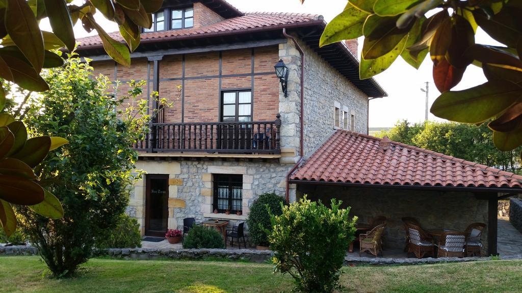 Posada San Tirso Toñanes Εξωτερικό φωτογραφία